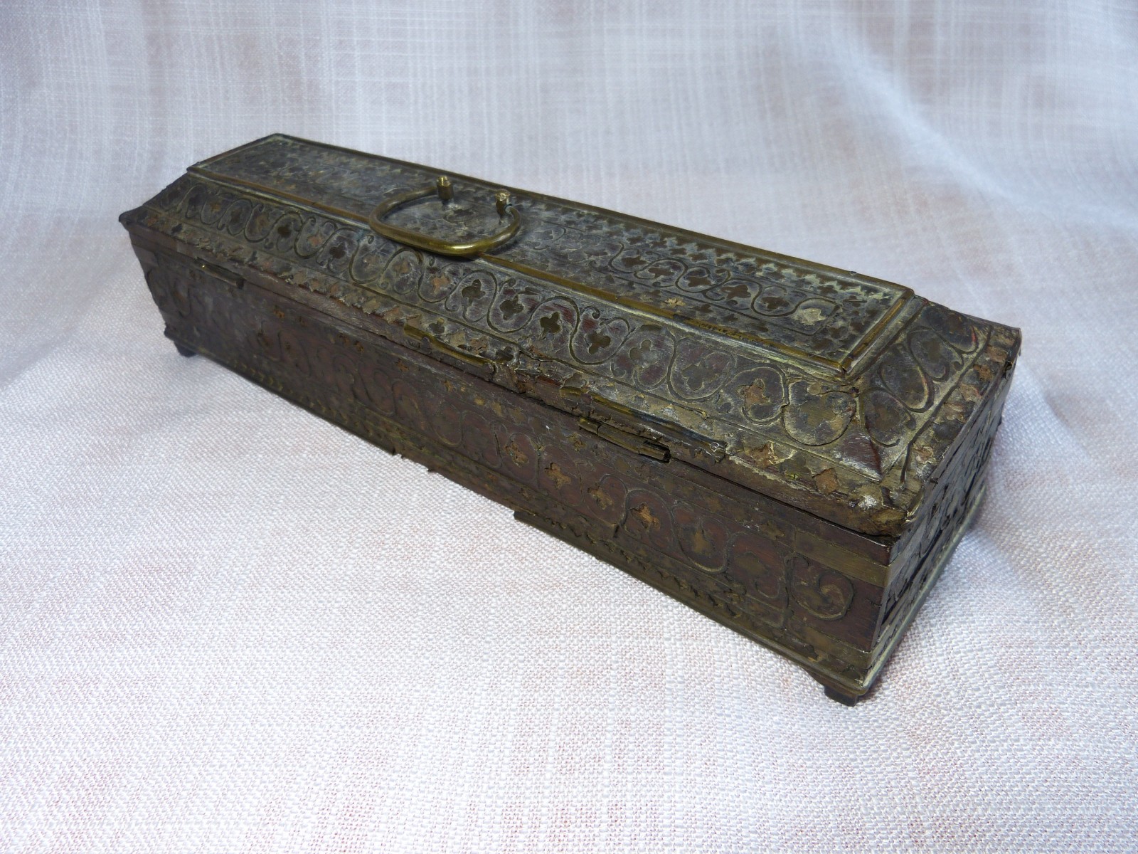 Antique 19th Century 19th Century Brass Inlay Wooden Glove Box Set