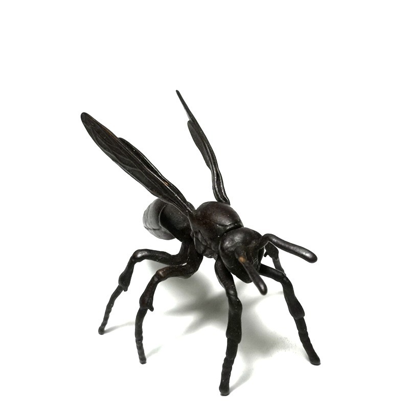 2.2 Inch Old Chinese Bronze Carving Wasp Hornet Figurine Statue Gift Collection