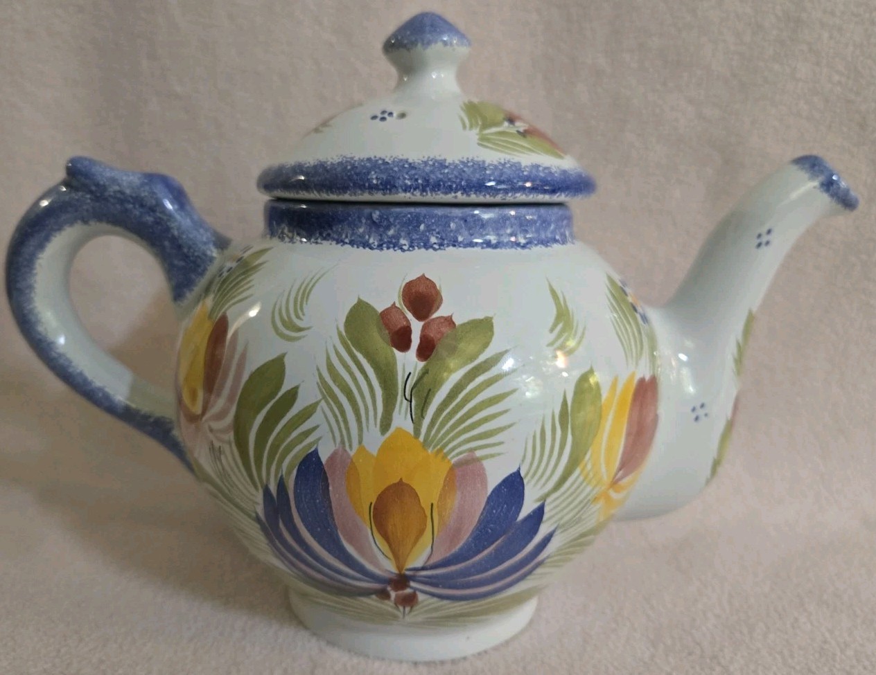 Vintage Henriot Quimper HB French Faience Fleuri Royal Teapot Cottagecore MINT
