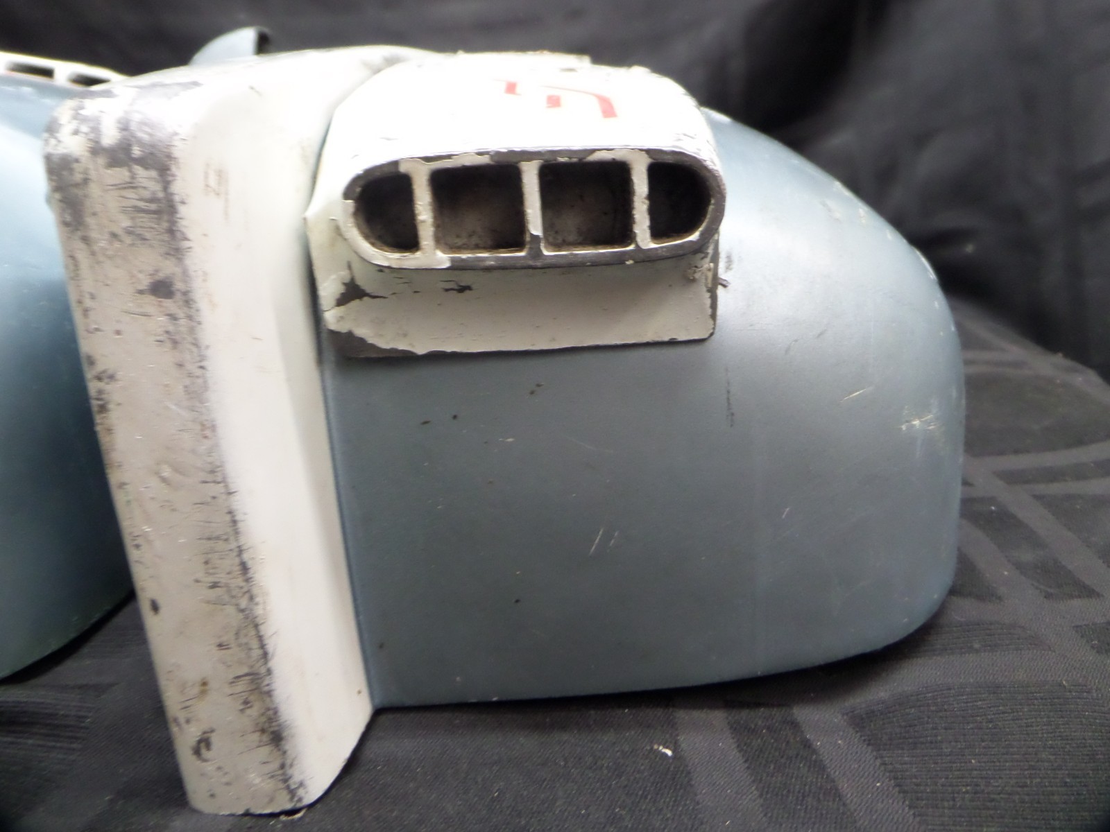 1956 GALE SEA KING GG9002B 5HP LOWER COWLING 552714 552715 COVER OUTBOARD MOTOR