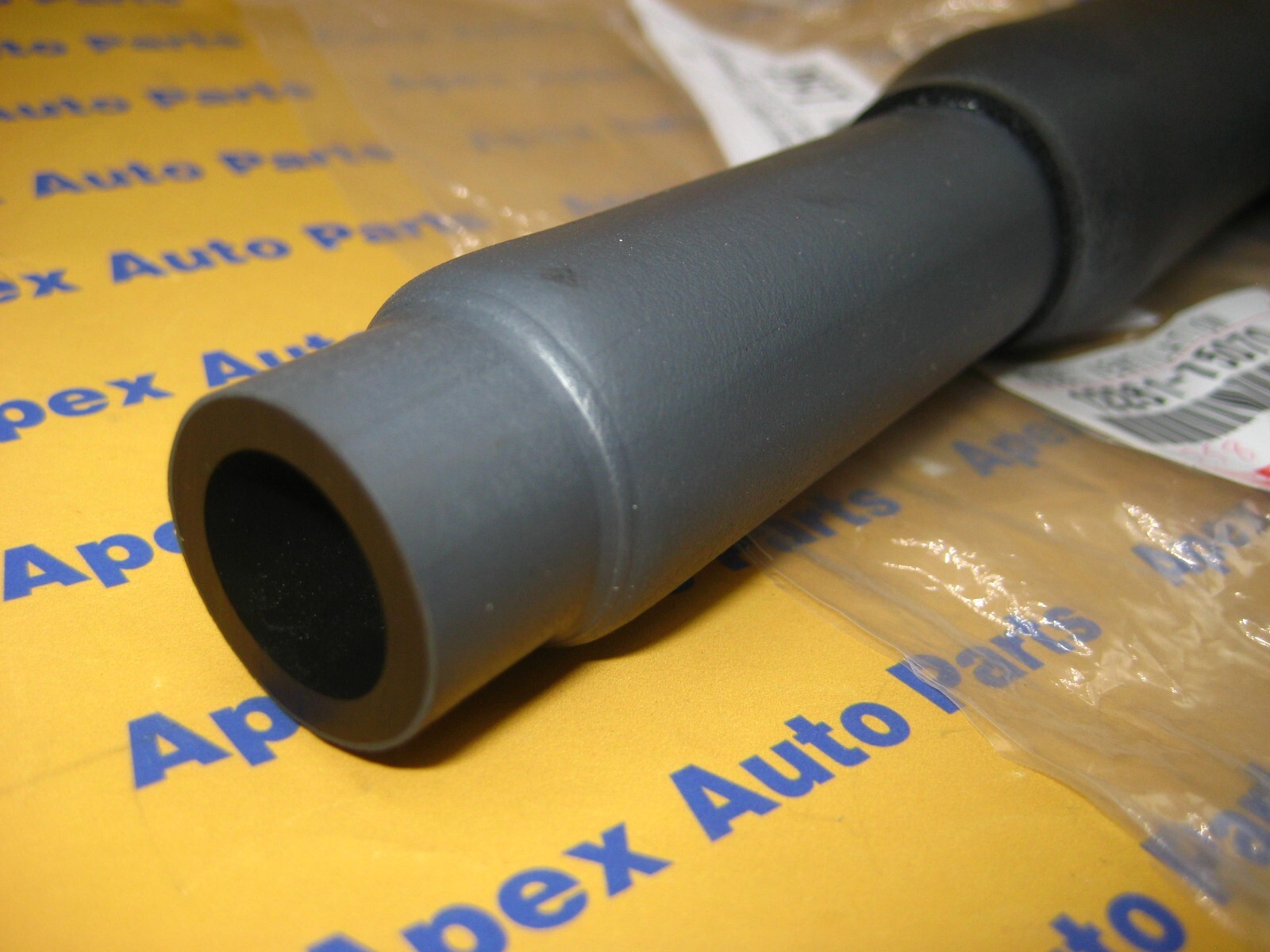 Toyota Tacoma 2.4L 2.7L 4cl PCV Ventilation Hose Genuine OEM New 2000-2004