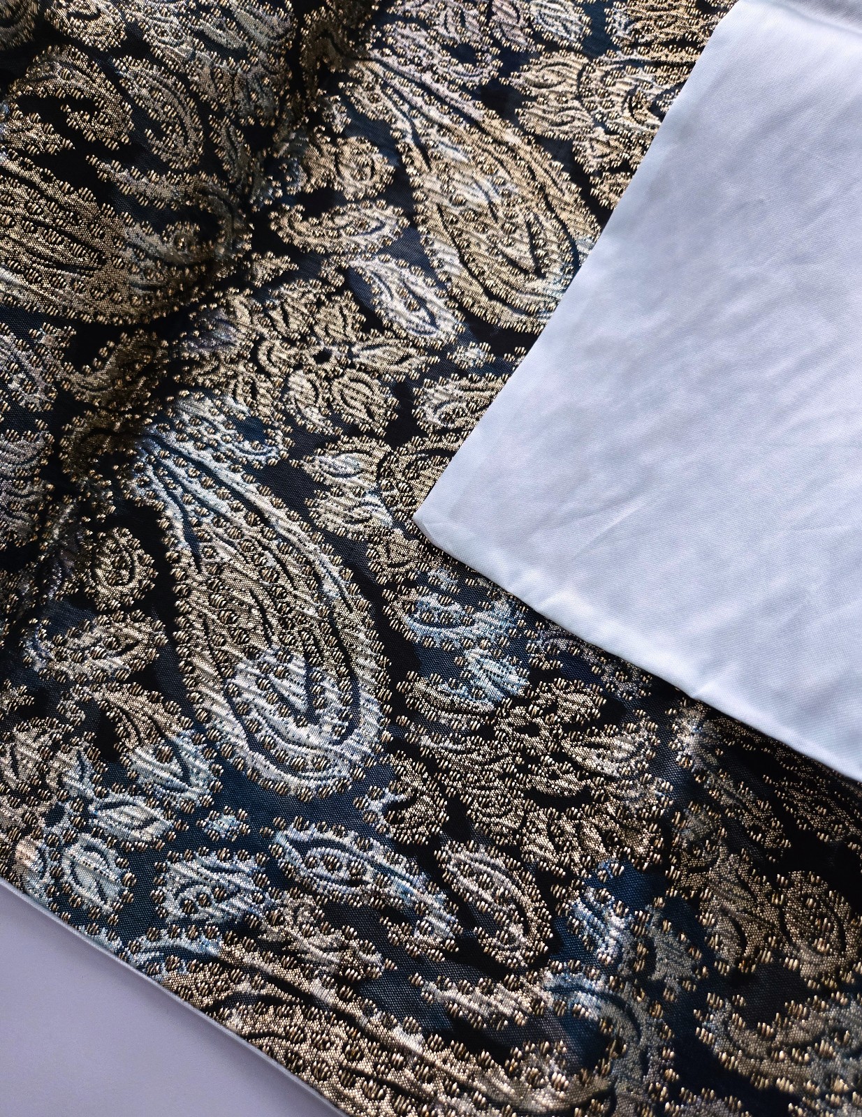 MODE MAKER Ben Goodman Evening Wrap Scarf Table Runner GOLD SILVER BLACK 70"x17"