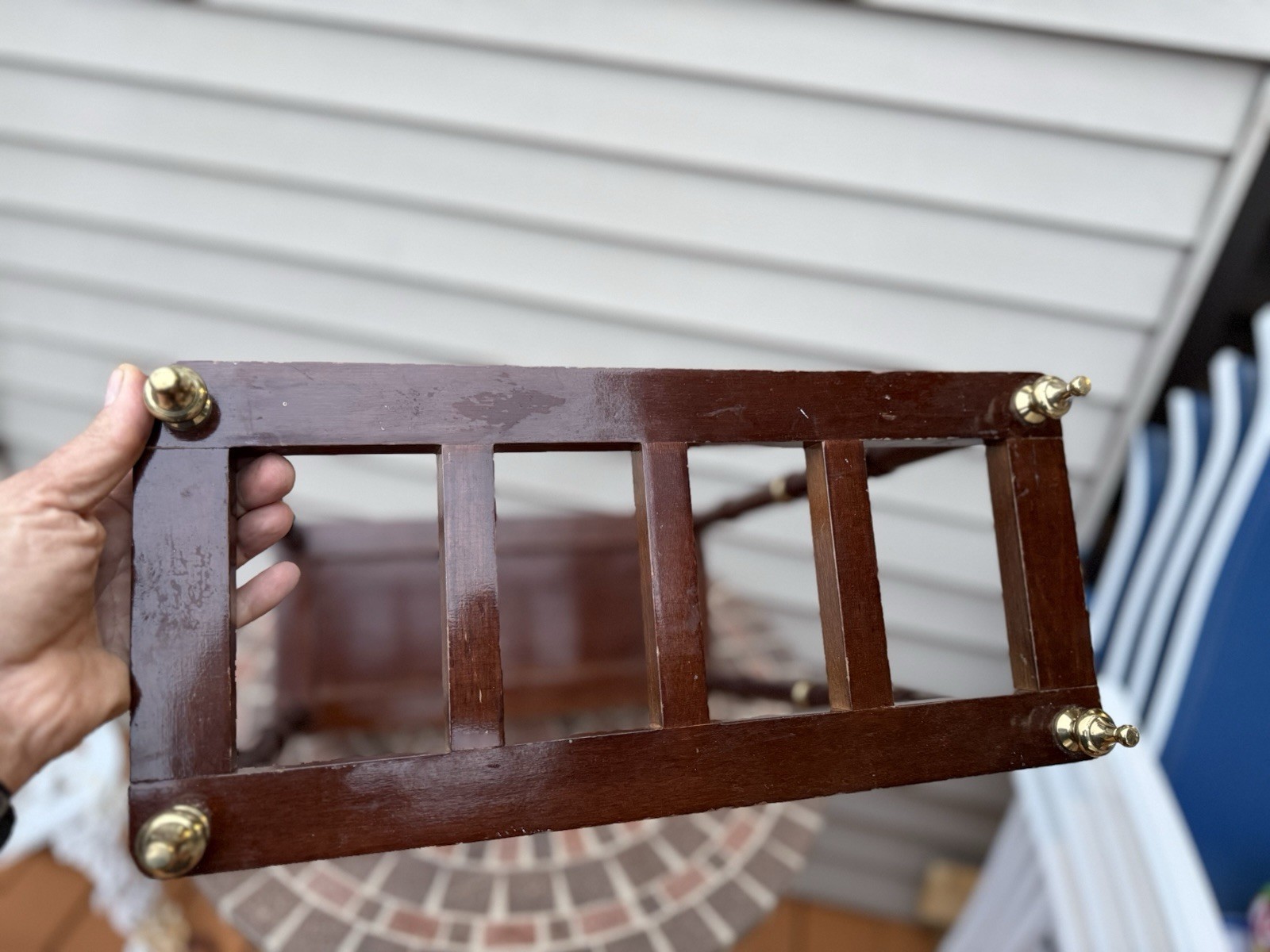 Vintage Bombay Company mahogany/brass umbrella stand W/faux bamboo. Missing Tray