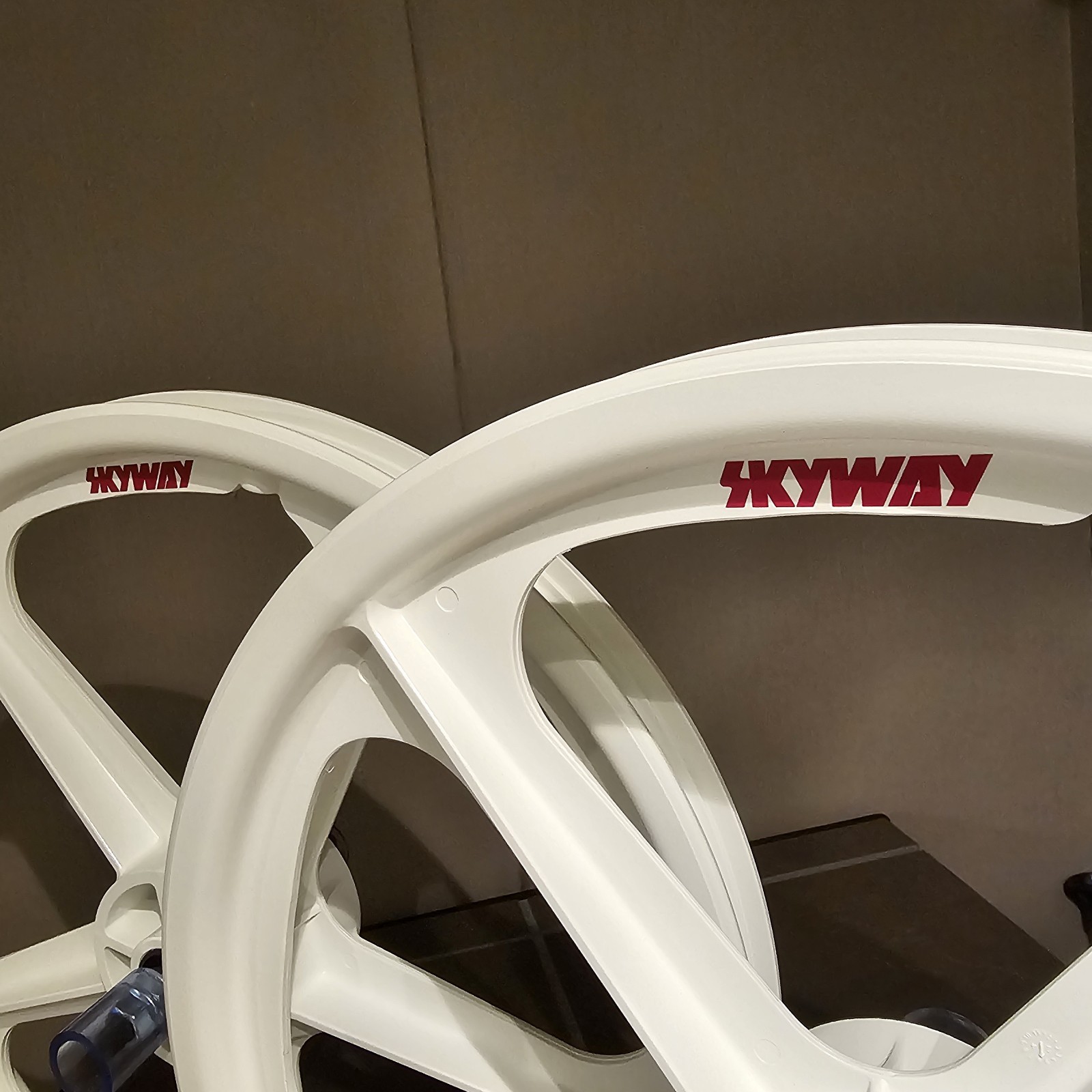 New Skyway Mags 20in Wheel Set White Old School Bmx Sealed TuffII