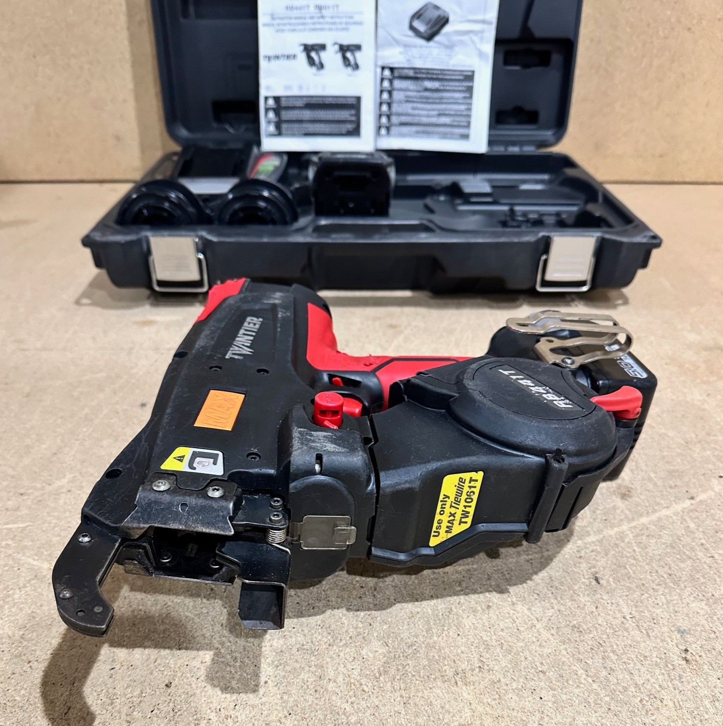 2020 MAX RB441T, TWINTIER, Rebar Tying Tool up to #7 x #7 with 19ga wire