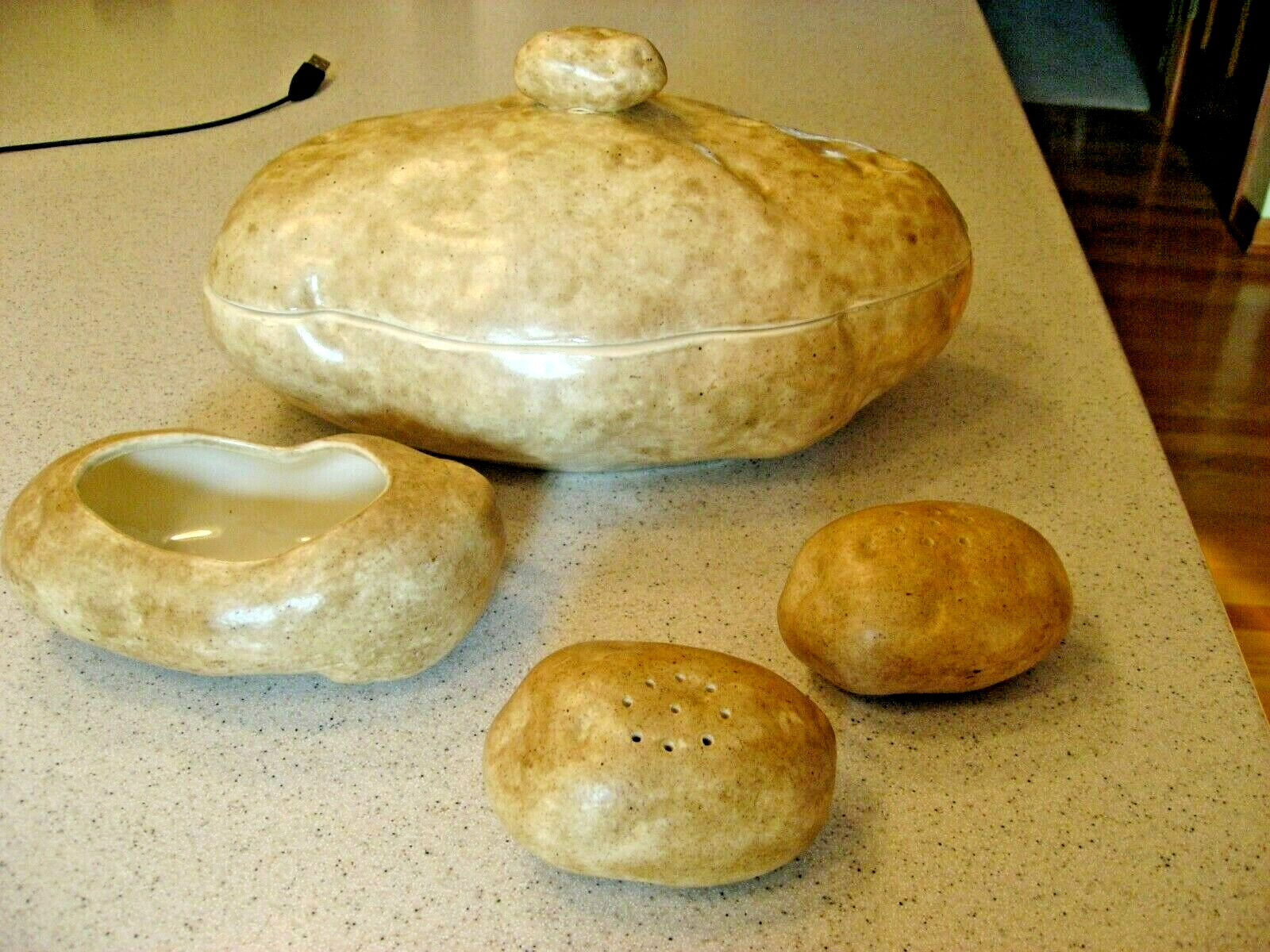 Vtg Ceramic Baked Potato Lot of 4 Salt and Pepper Shakers, Covered Serving dish