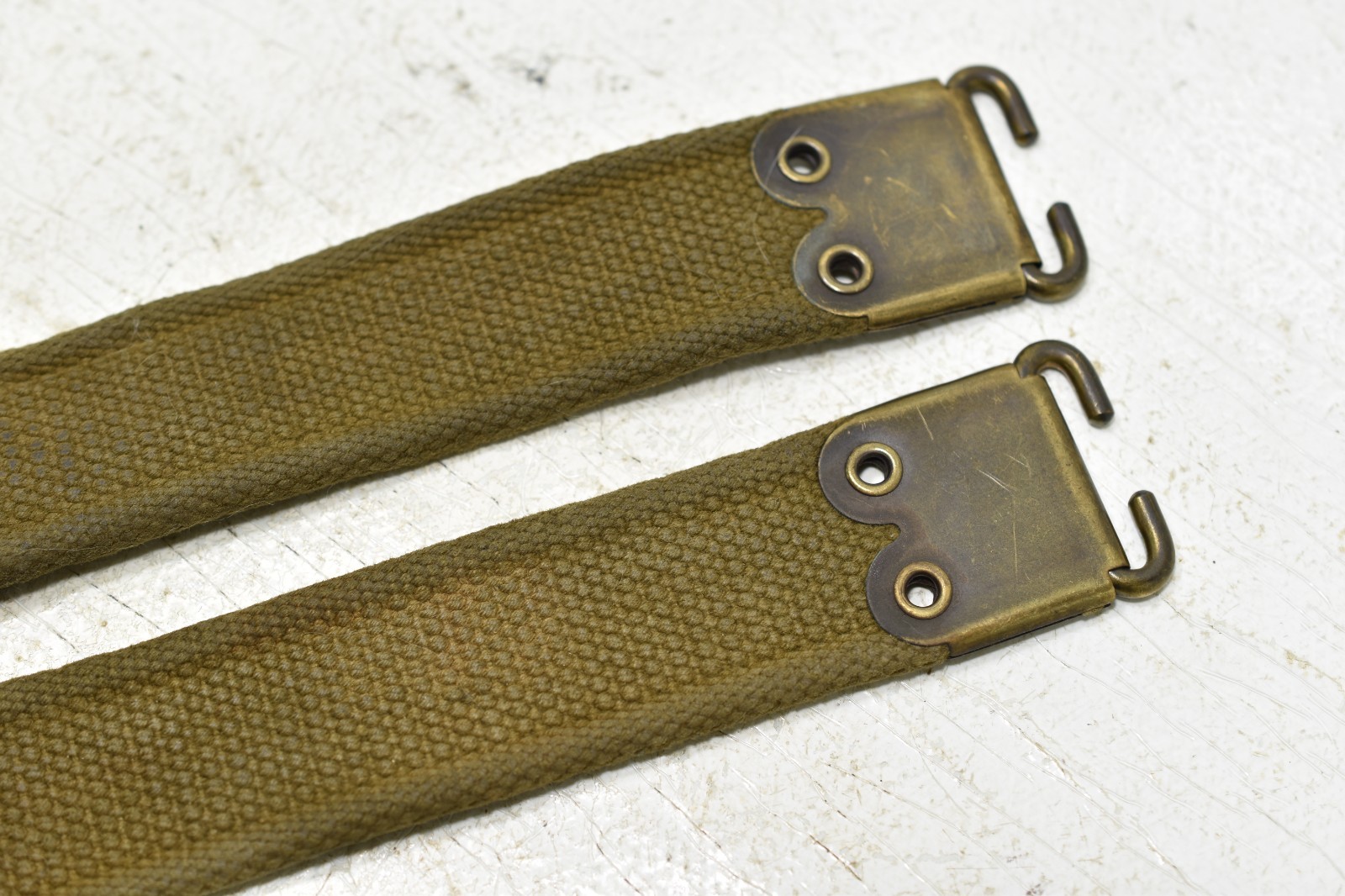 Lee Enfield WWII era 52" MKII Rifle Sling Canvas Green marked 1944