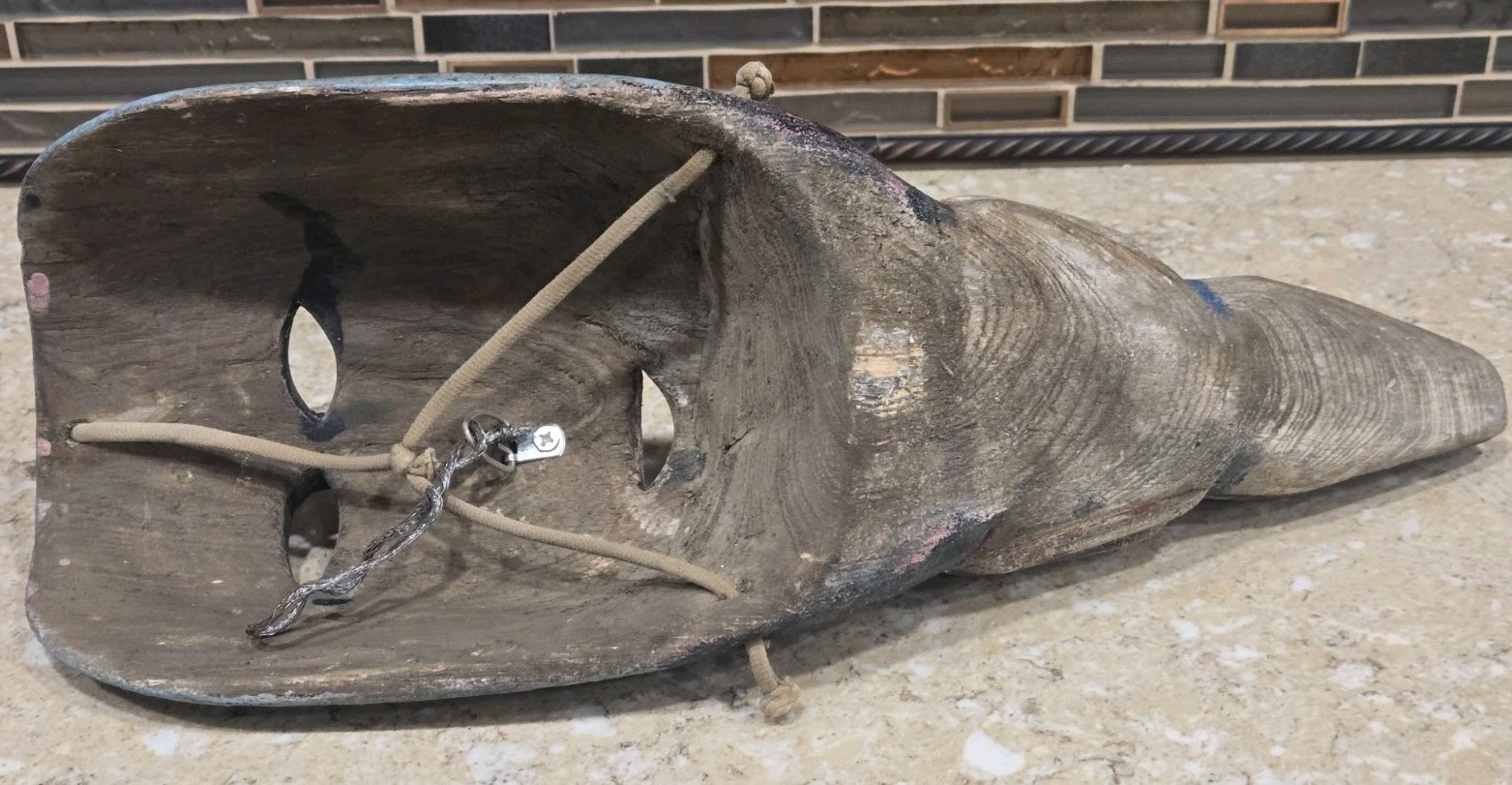 VINTAGE/ANTIQUE AUTHENTIC DANCE MASK HAND CARVED HAND PAINTED WOOD OLD