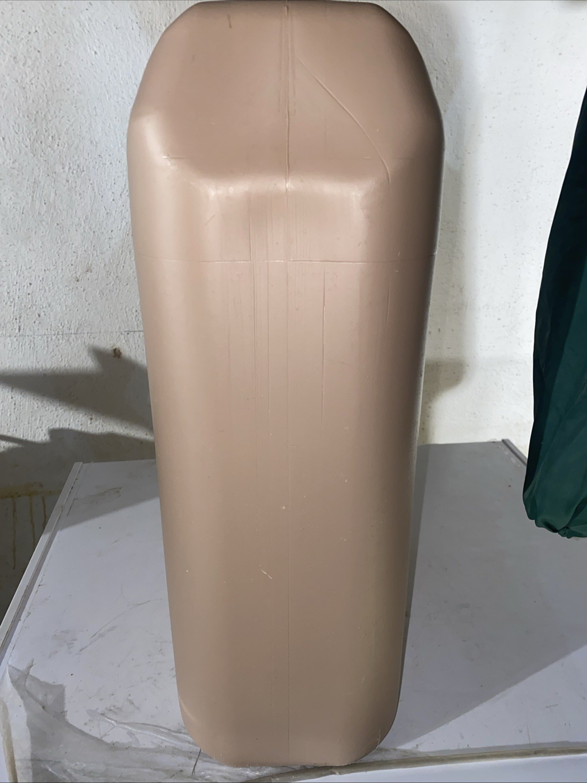 Scepter BPA 5 Gallon 20 Liter Portable Water Storage Container, Sand