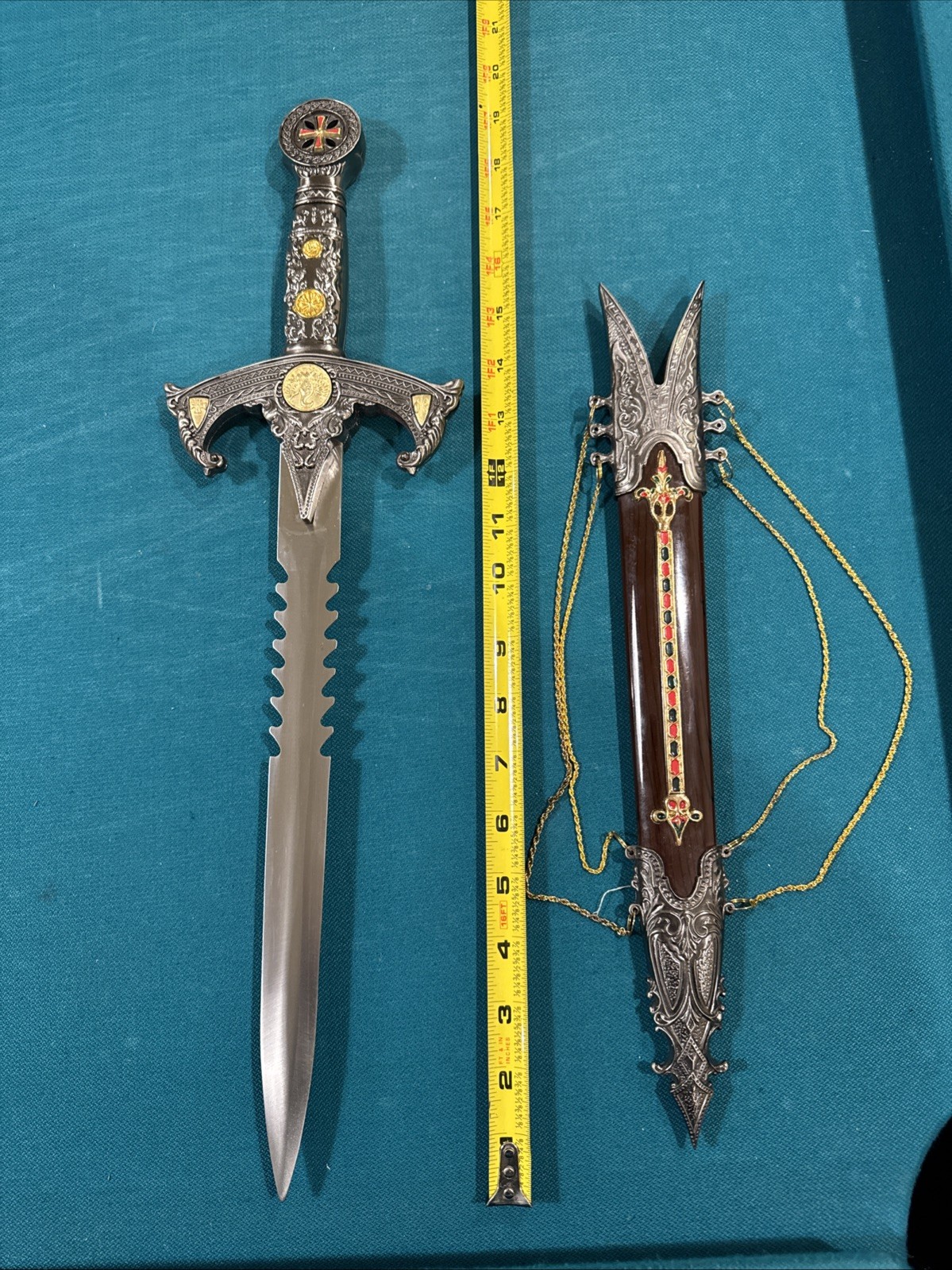 Ornate Templar Crusader Fantasy Dagger Serrated Blade with Jeweled Scabbard