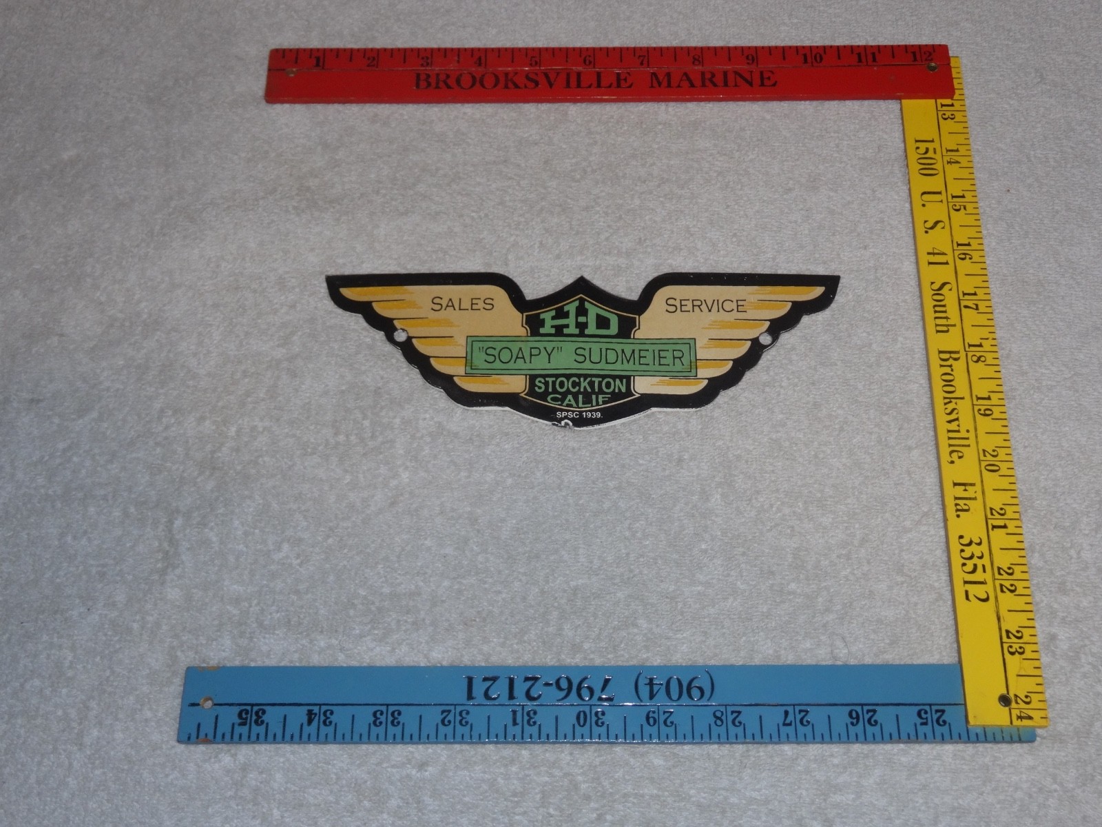 VINTAGE 1939 HARLEY DAVIDSON MOTORCYCLE SOAPY WINGS PORCELAIN METAL GAS OIL SIGN