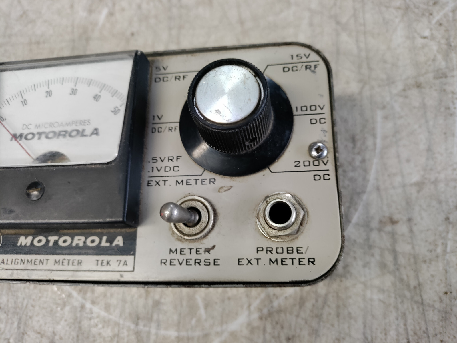 MOTOROLA TEK 7A DC/RF ALIGNMENT METER RADIO TEST UNIT