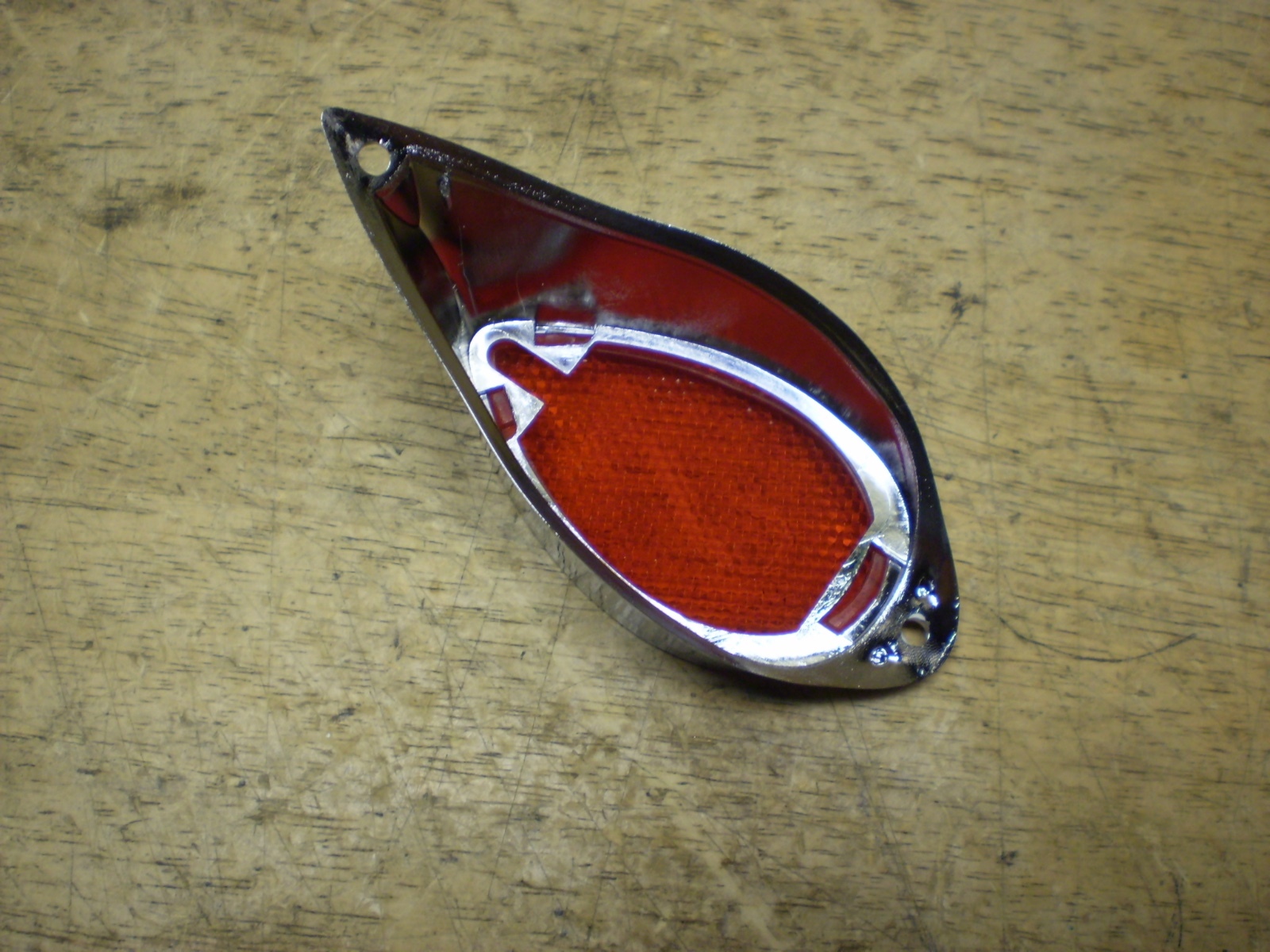 Schwinn Corvette Jaguar Twinn Middleweight Bicycle Teardrop S Fender Reflector