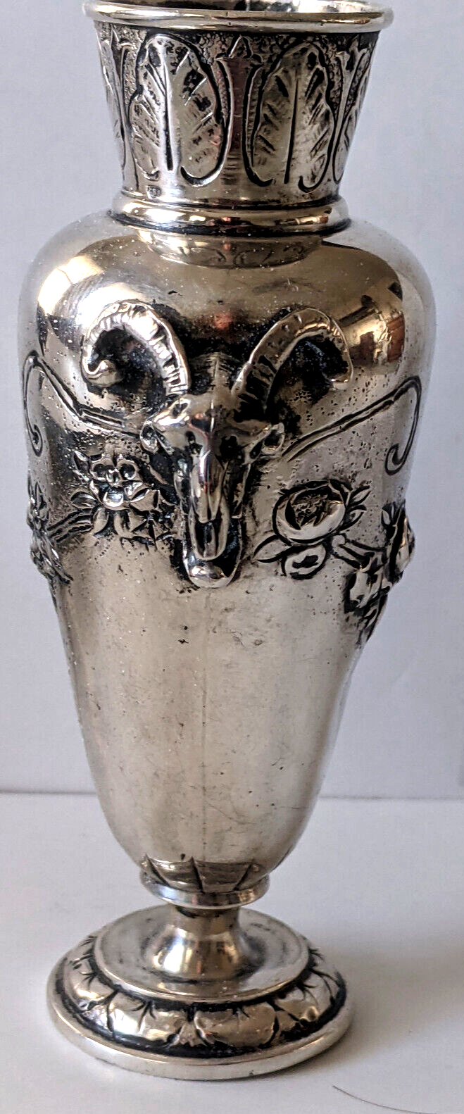 c.1900 Antique German Kaser & Walter 800 Silver Cabinet Vase. Applied Ram Skulls