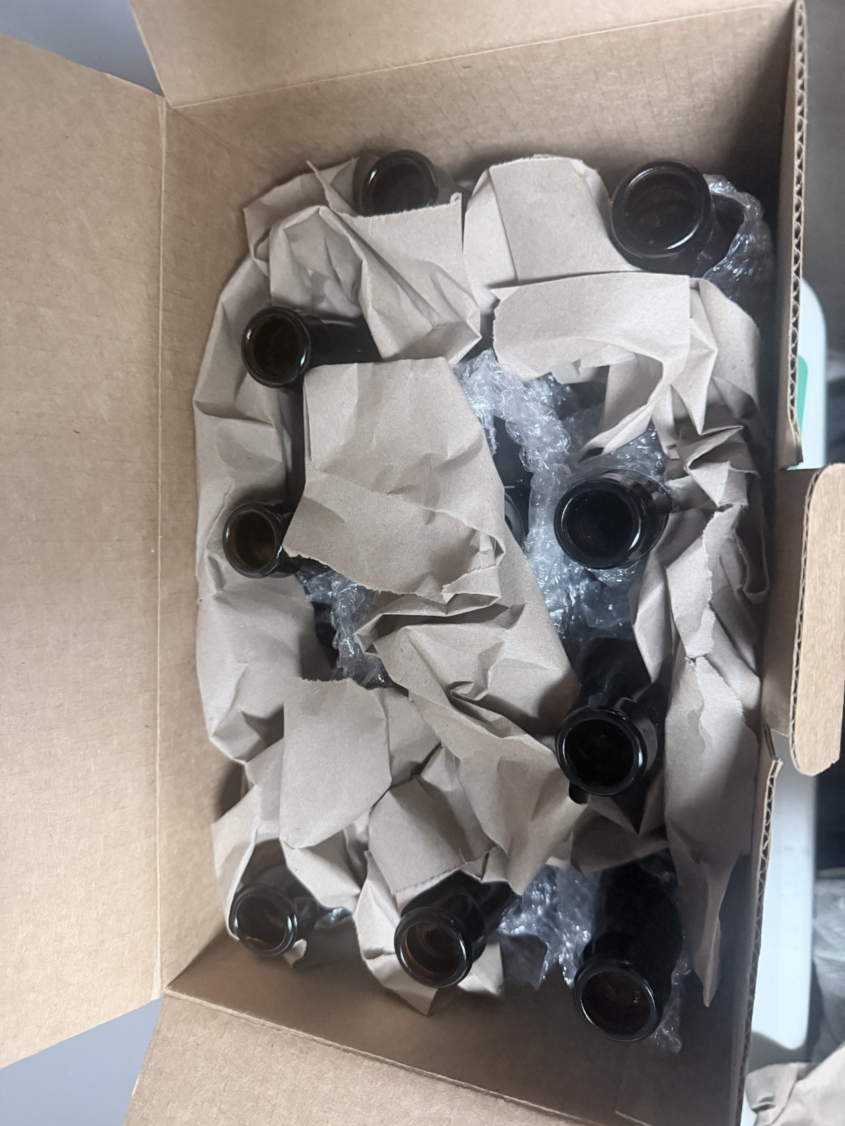 Craft A Brew Beer Bottling Kit Make Your Own Beer 10 Bottles 30 caps 1 Capper