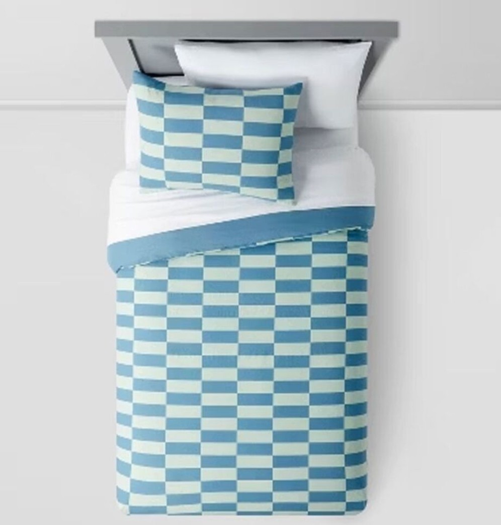 Pillowfort Kids' Bedding Comforter Set Checkers Cotton OEKO-TEX Twin