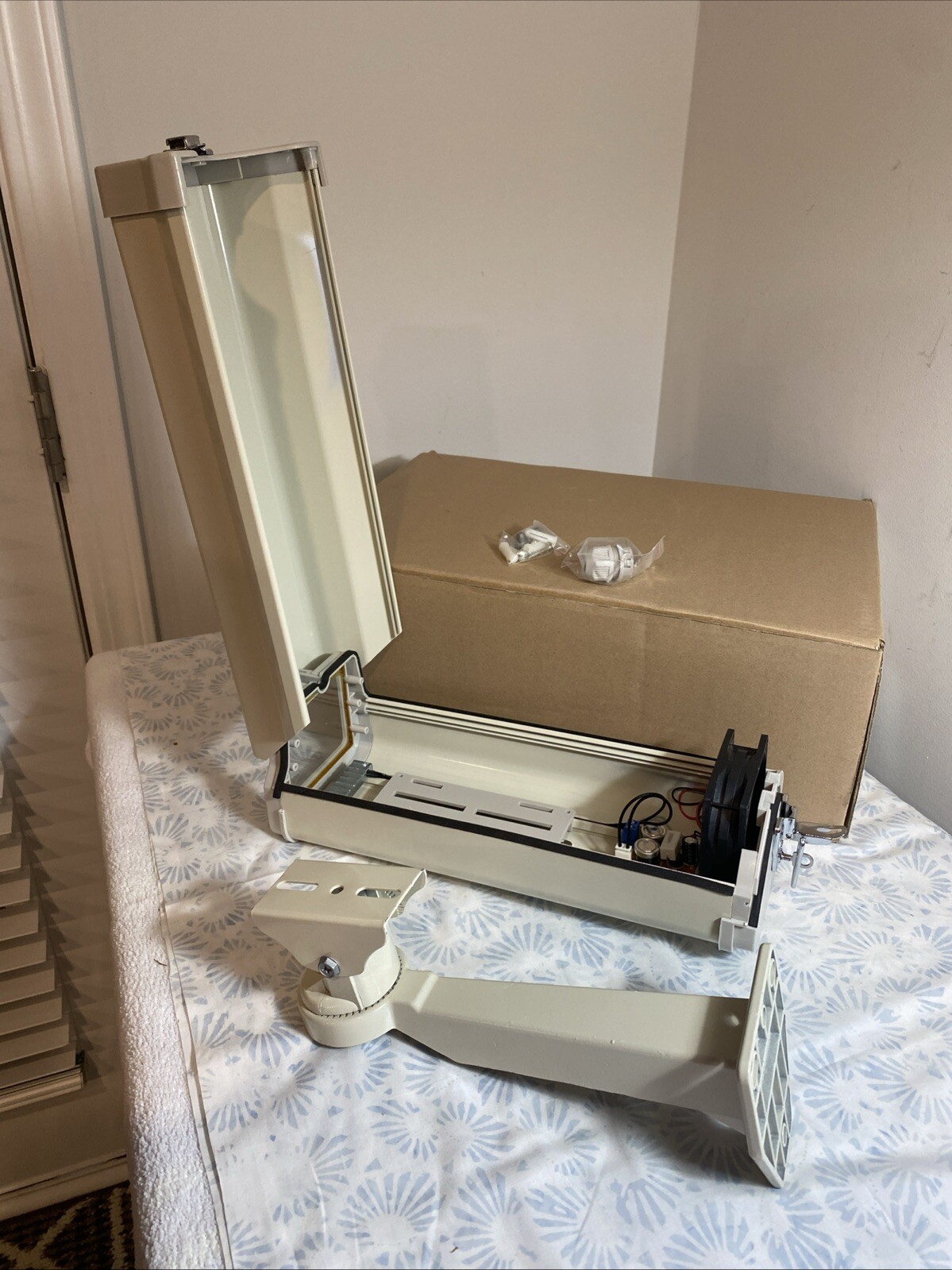 Videolarm LCHHB Outdoor Housing w/ Heater Blower and LCHHB Wall Mount Brand New