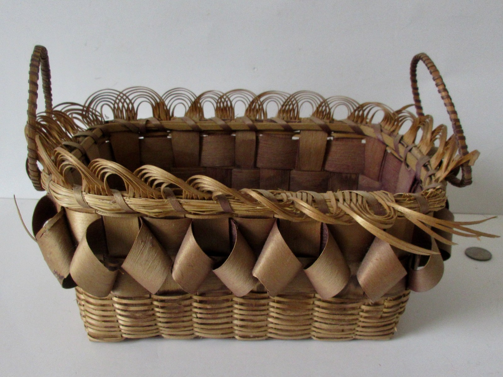 Vintage Iroquois basket w/Sky Dome at top, lrg hoop handles & curls C/1910-1940