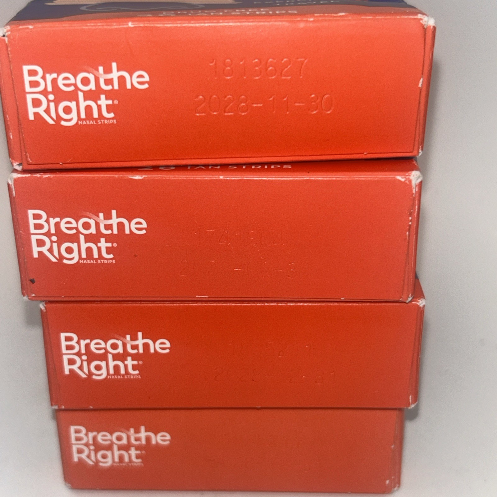 Breathe Right Extra Strength Nasal Strips LOT OF 4 104 Count Sleep Exercise Trav