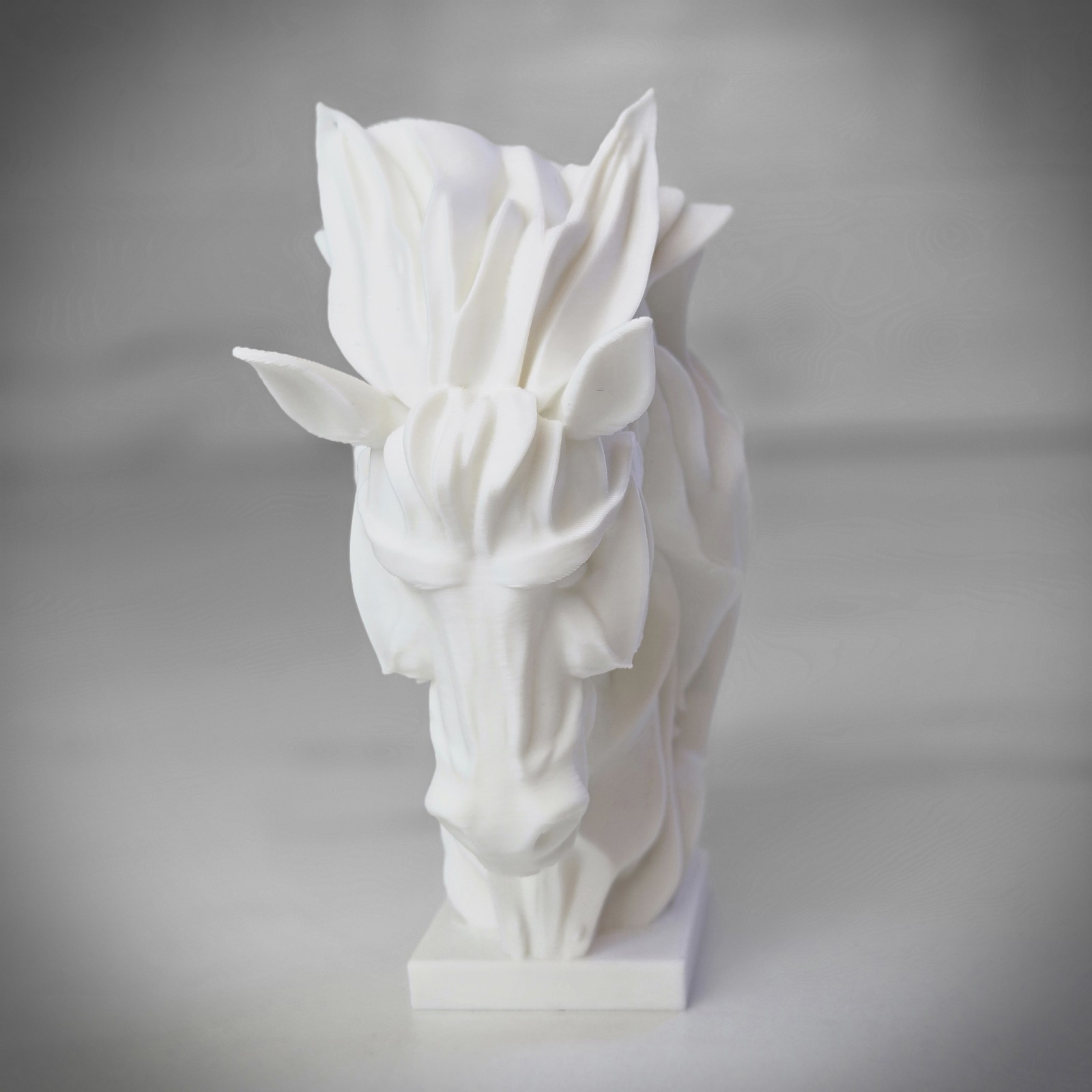 Horse Head Sculpture – Matte White 3D Printed Art Statue – Modern Home Decor...