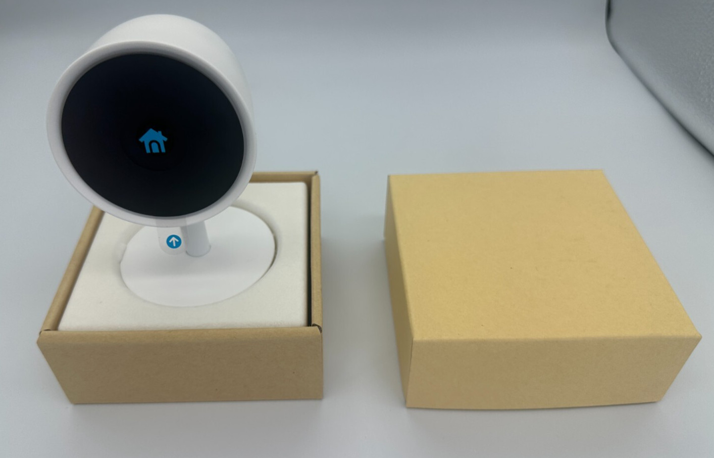 New Google NEST Cam IQ Indoor Smart 1080P HD Security Camera A0053 NC3100US Nice