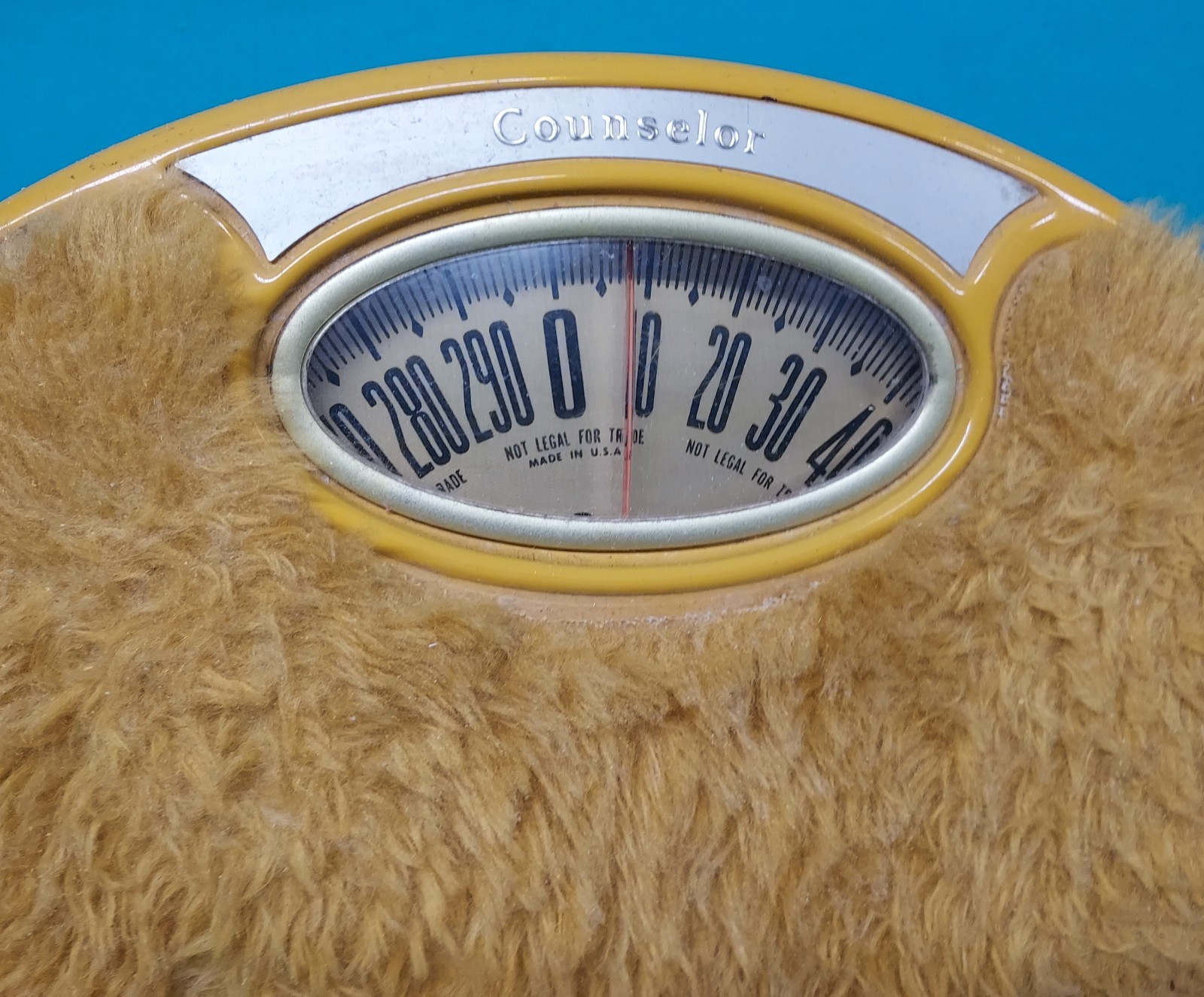 Vintage Bathroom Scale Bright Yellow SHAG Carpet  / 1970's Oval