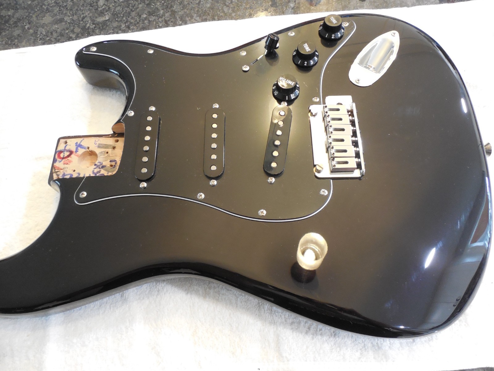 Fender Stratocaster Loaded Body Mint Upgraded