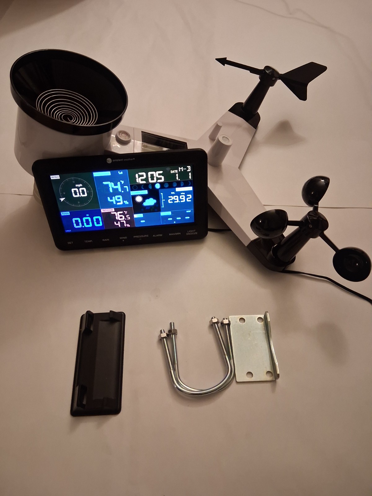 Ambient Weather WS-2902D Wi-Fi Smart Weather Station With Display Console - !!