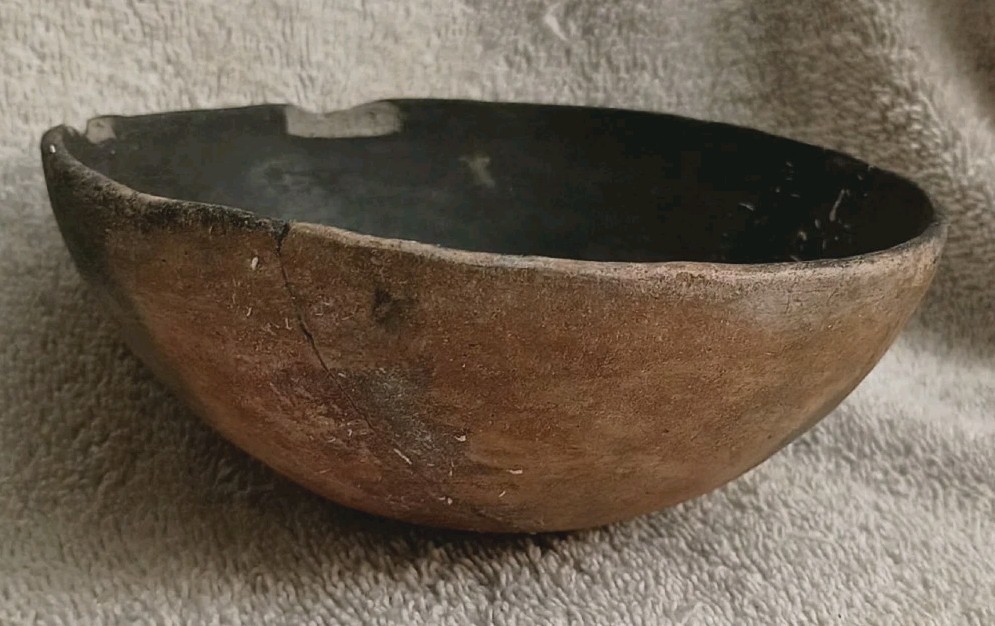 Great Antique Ancestral Pueblo Red Ware Pottery Bowl