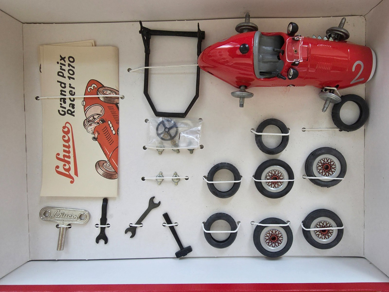 Schuco Grand Prix Racer 1075 Constr. Set, New in orig. Box, made in West Germany