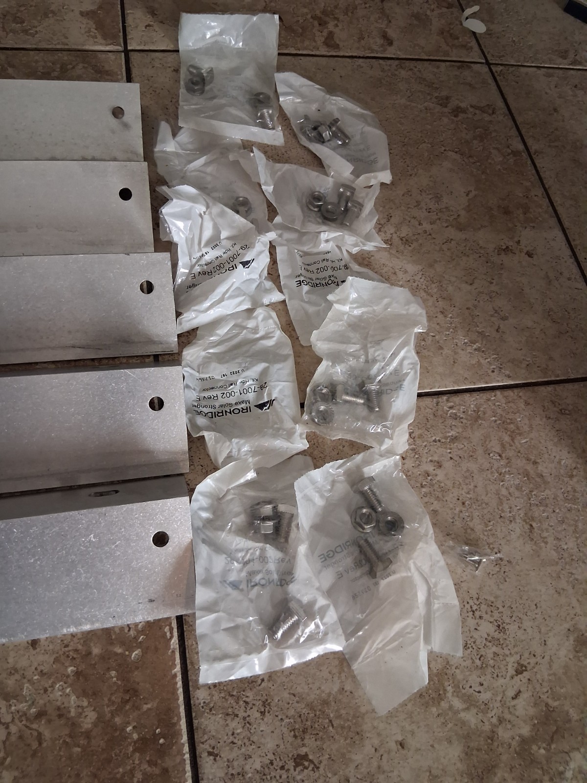 IronRidge SGA Bonding Rail Connector GM-BRC-003 10 L-Brackets,10 U-Bolts, 10 Hdw