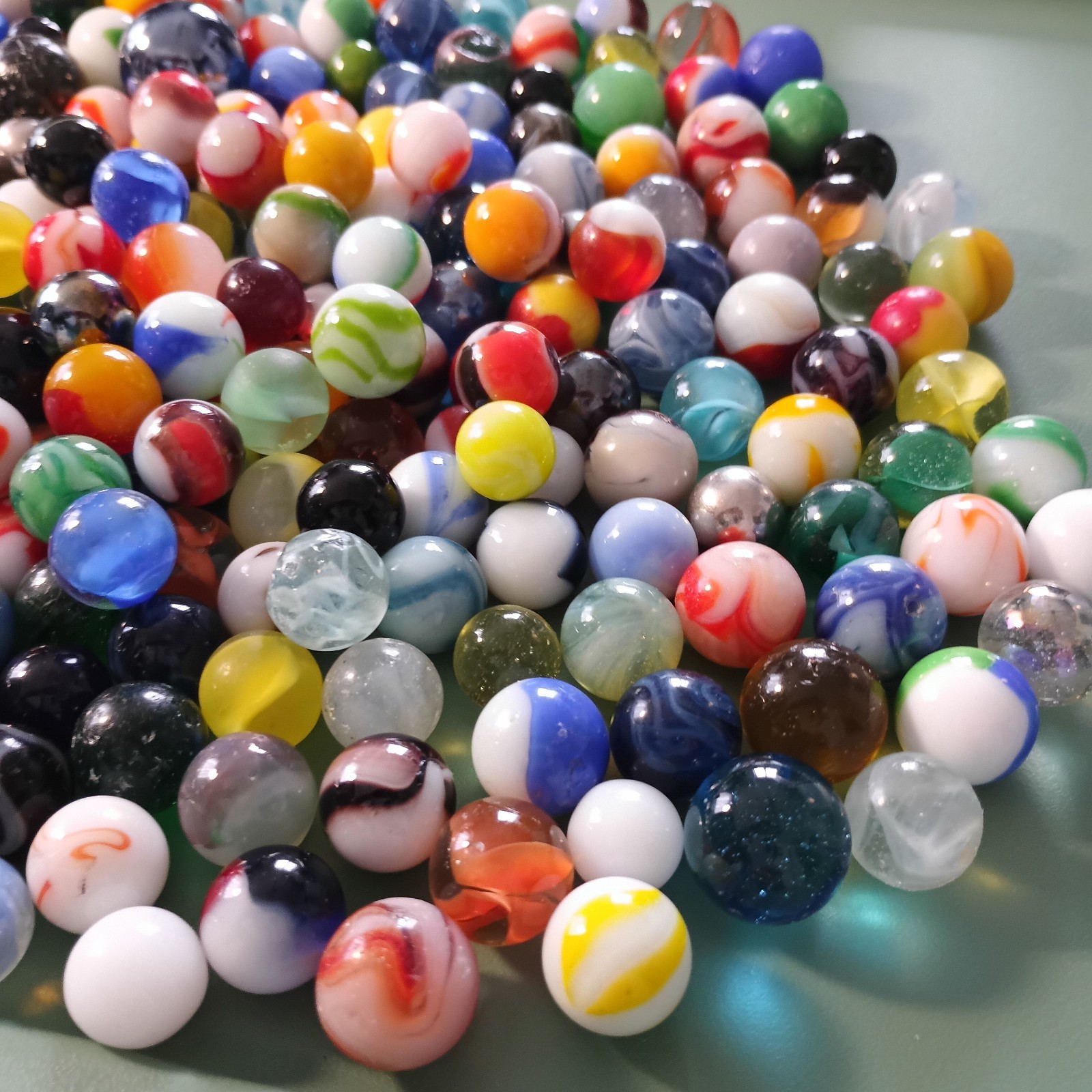 Marble Lot Of 2 Lbs 14 Oz