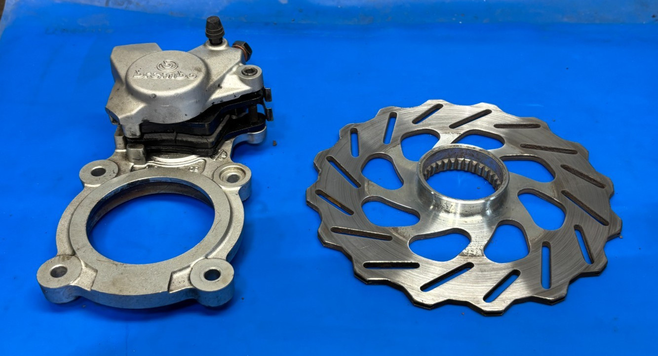 22 SkiDoo Summit Brake Caliper Pad Rotor Renegade 850 800 XRS XS Gen 4 Freeride