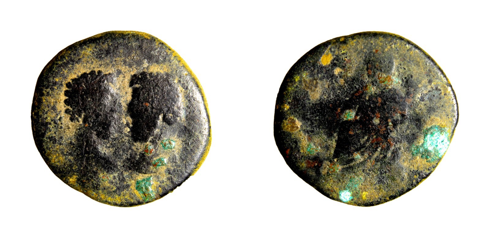 Marcus Aurelius and Lucius Verus. Æ (11.04 g), AD 161-180 Decapolis Petra Arabia