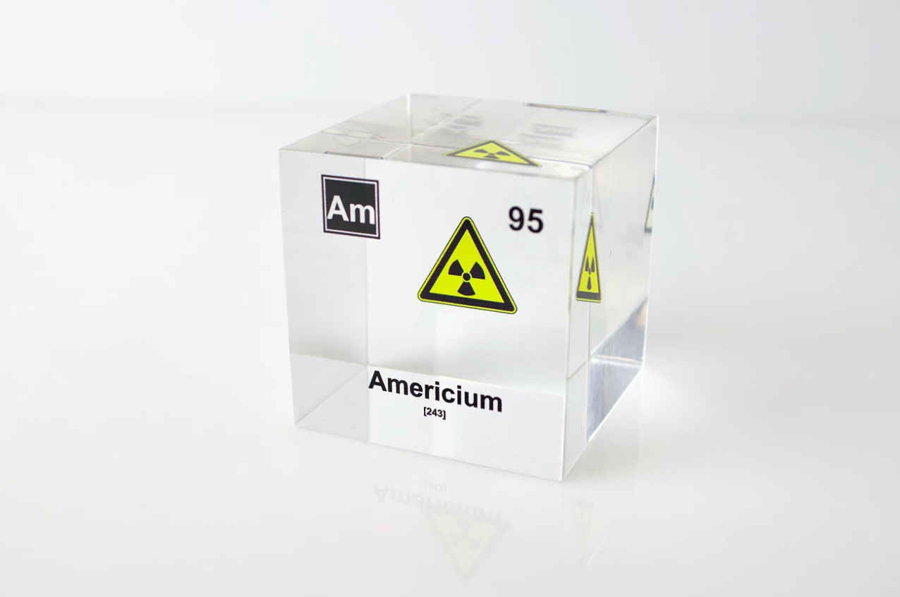 Americium Element Cube