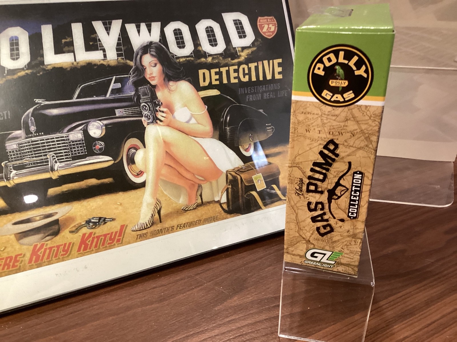 Greenlight Vintage Gas Pump 1948 Wayne 100-A Polly Gasoline