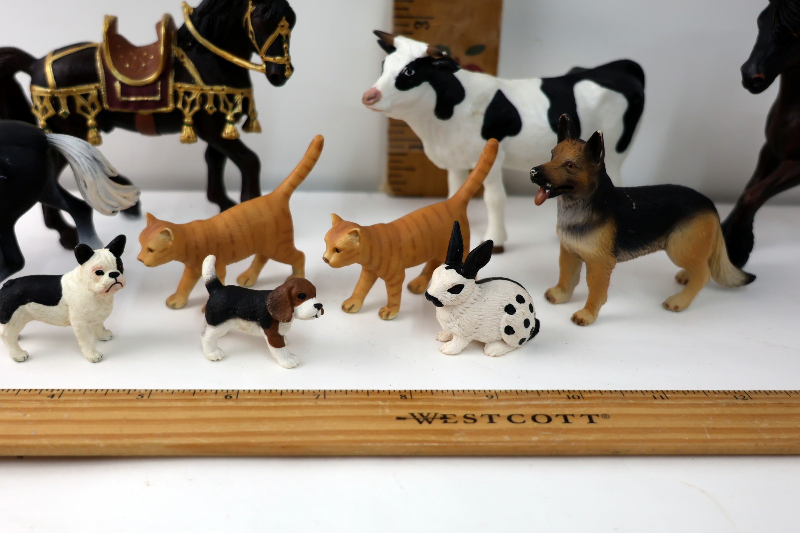 Schleich Farm & Domestic Animal Lot of 10 Horses, Cow, Cats, Dogs, Rabbit