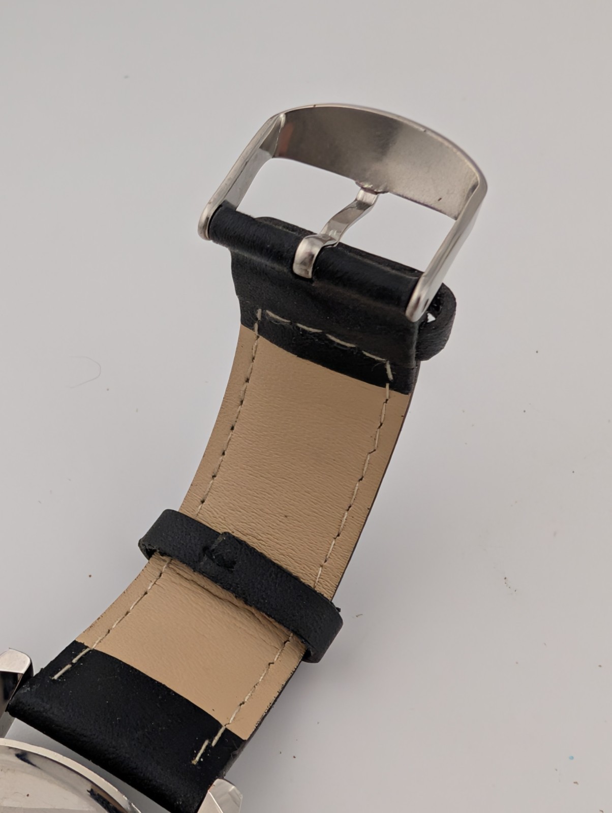 Seneca Allegany Casino Watch 2004-2014 Men Black Leather Band- New Battery