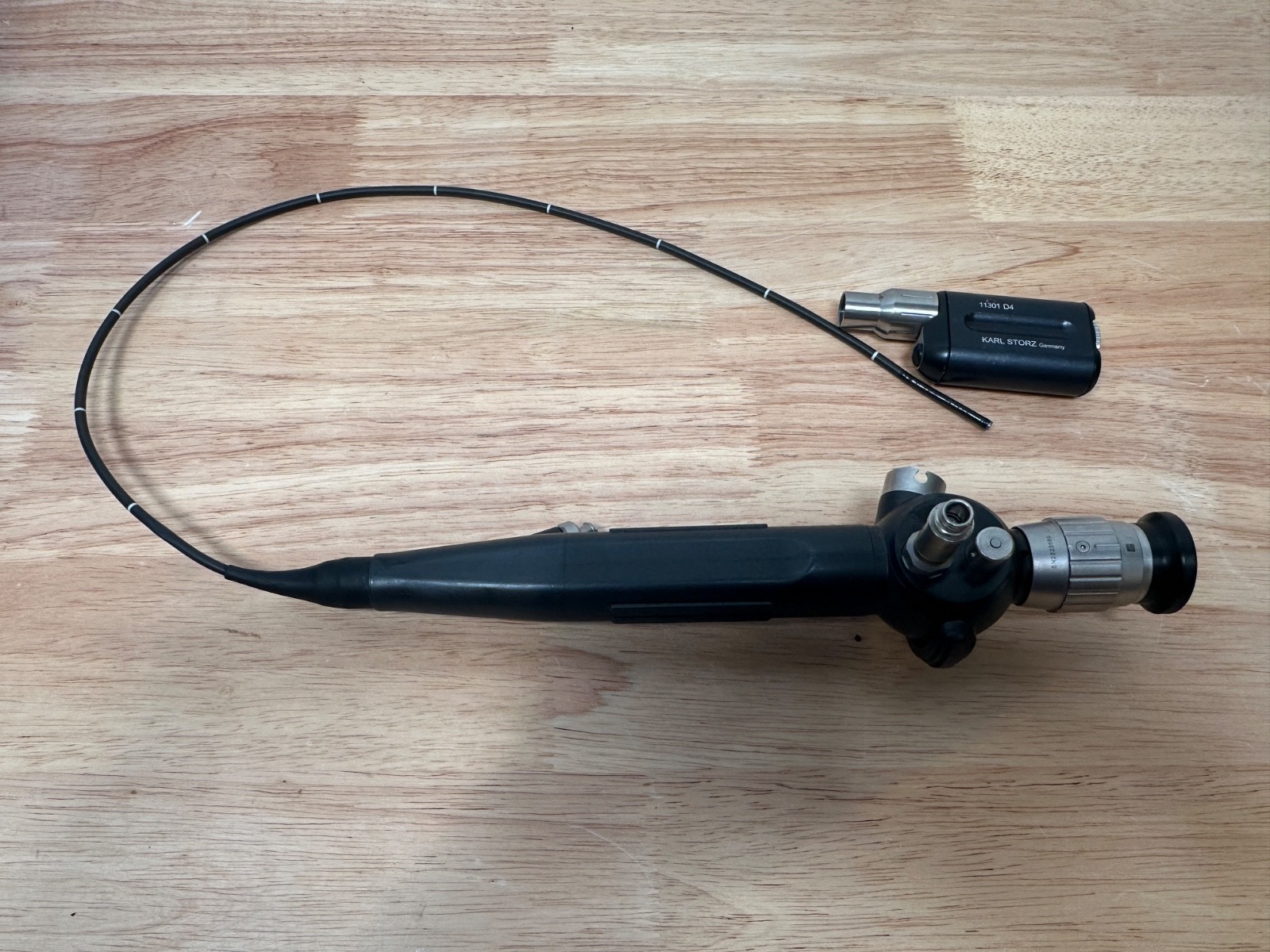 Karl Storz 11002 BD1 Broncho-Fiberscope W/ Karl Storz 11301 D4 LED Light Source