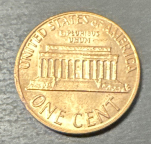 1973 S Lincoln Memorial Penny - UNC