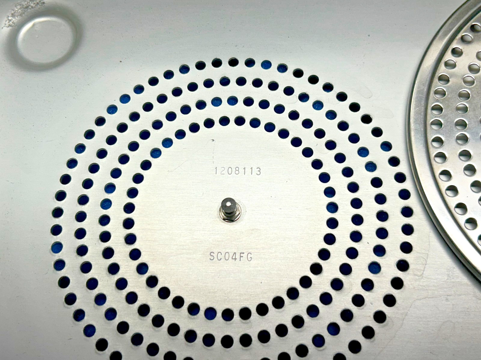 CASE MEDICAL STERITITE SOLID BOTTOM STERILIZATION CONTAINER SC04FG 23.5"x 11"x4"