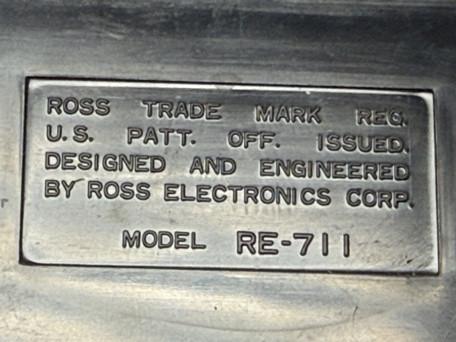 1960s Ross RE-711 Executive Desk Set w/ 8 Transistor Radio Complete Working