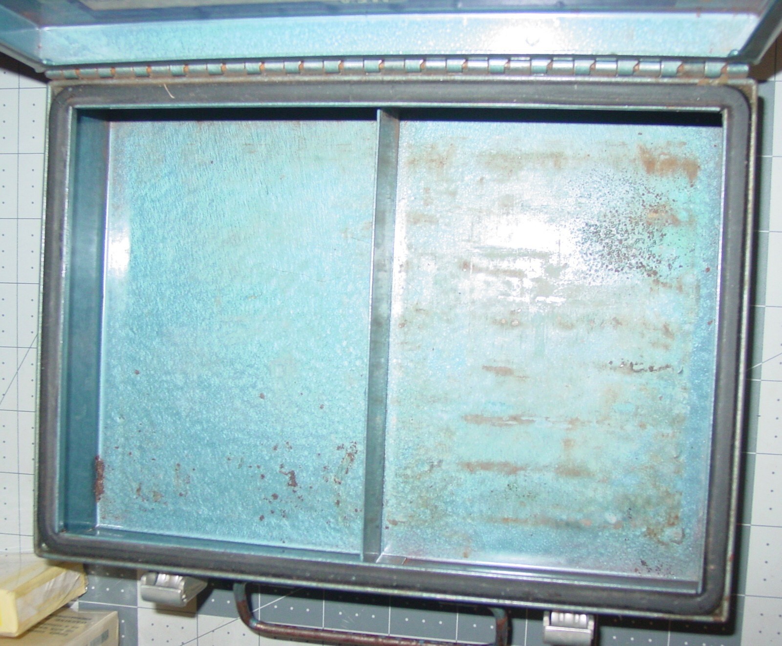 Vintage MSA Mine Safety Power Company Metal Mount First Aid Kit w/Contents USA