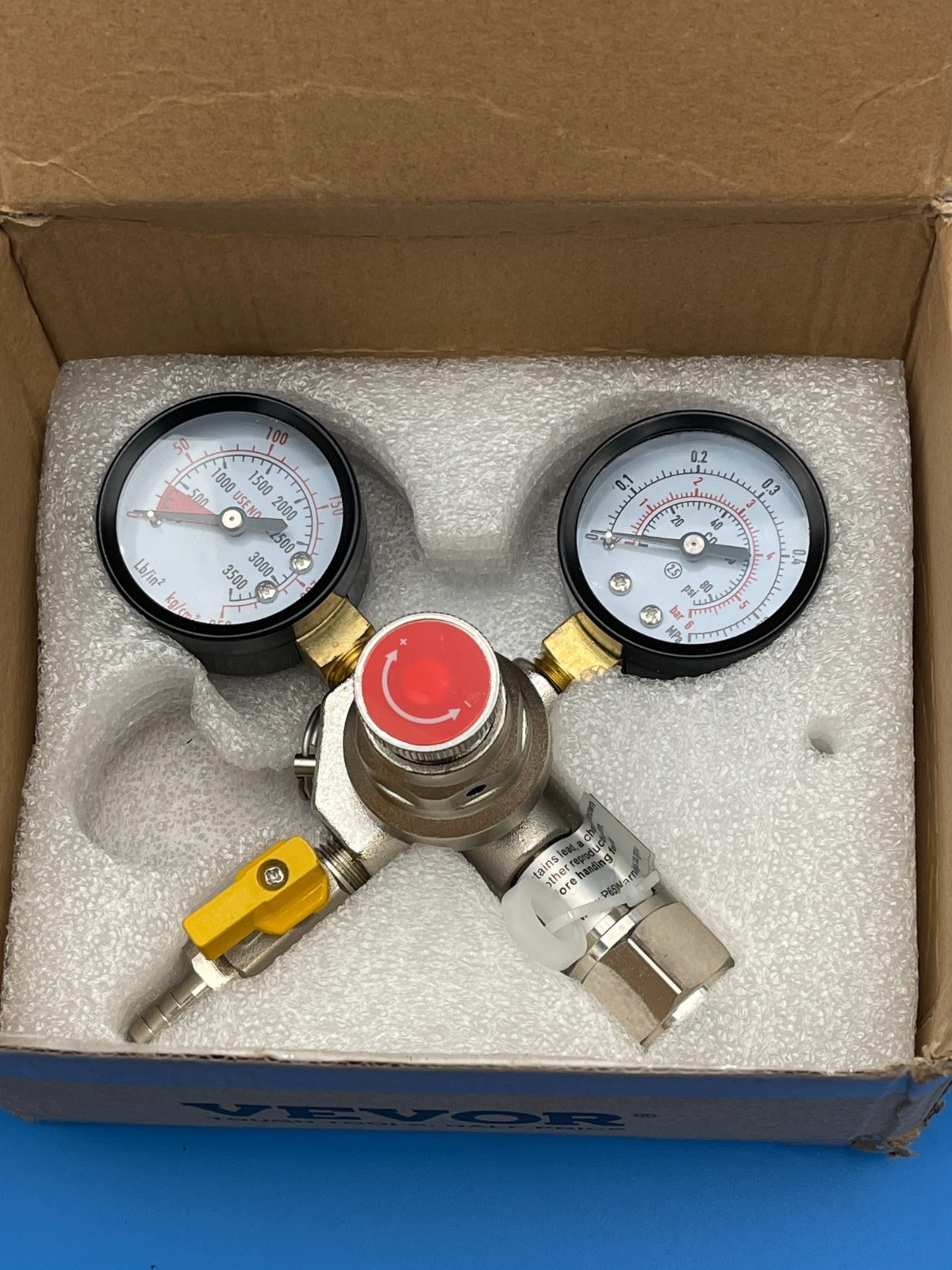 VEVOR Double Gauge Regulator - CO2 Regulator Gauge with 0-60PSI - Heavy Duty NEW