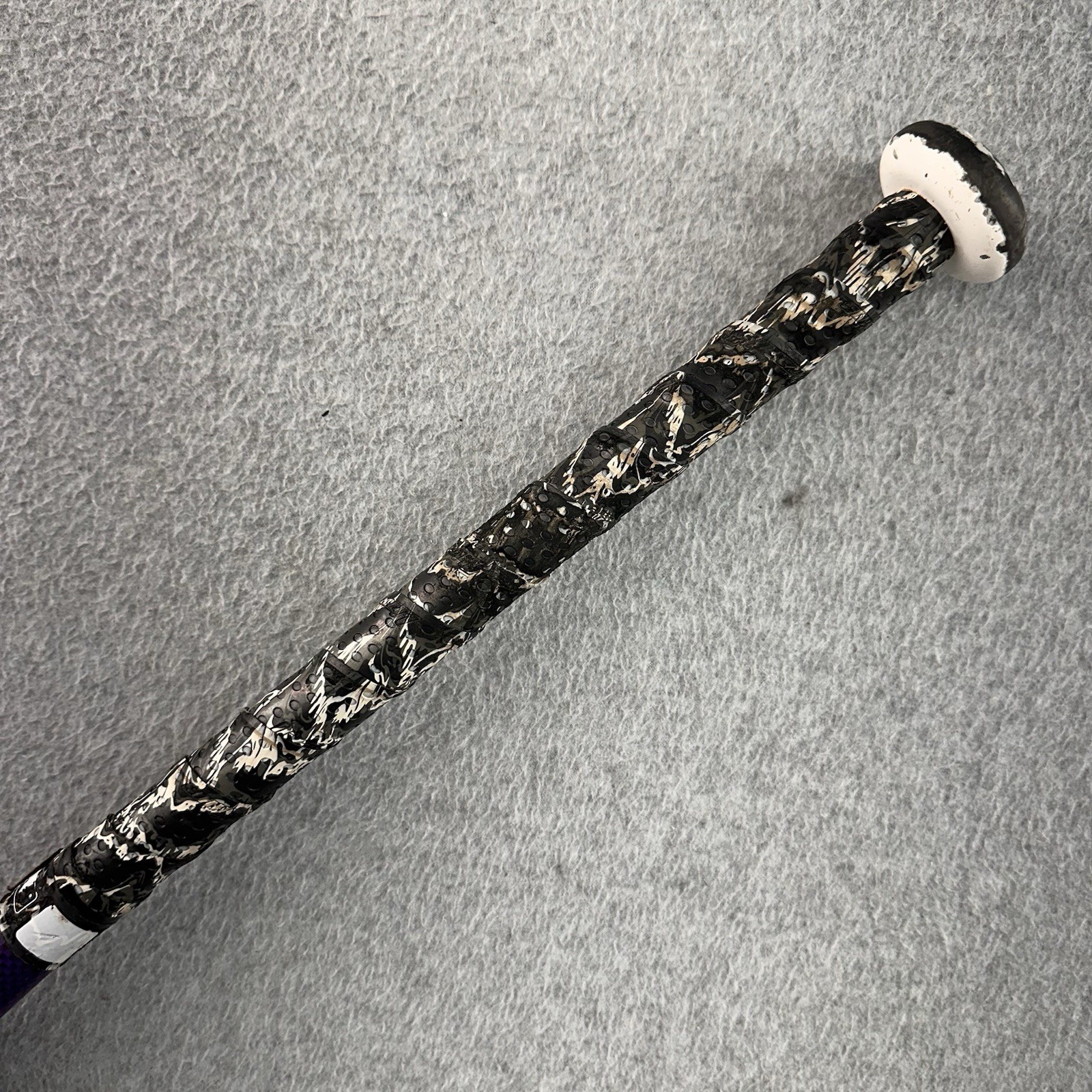 Louisville Slugger XENO FPXN151 30" 20oz (-11) Fastpitch Softball Bat Two Piece