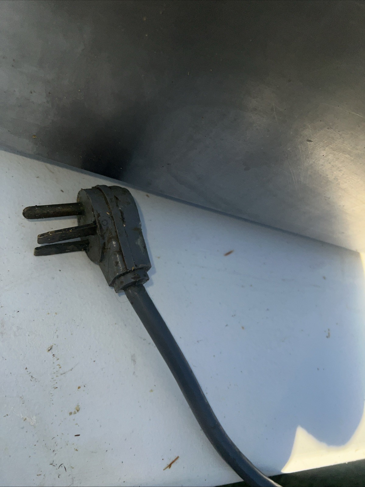 Wells F-49 Countertop 15lb Low Wattage Single Basket Electric Fryer #03