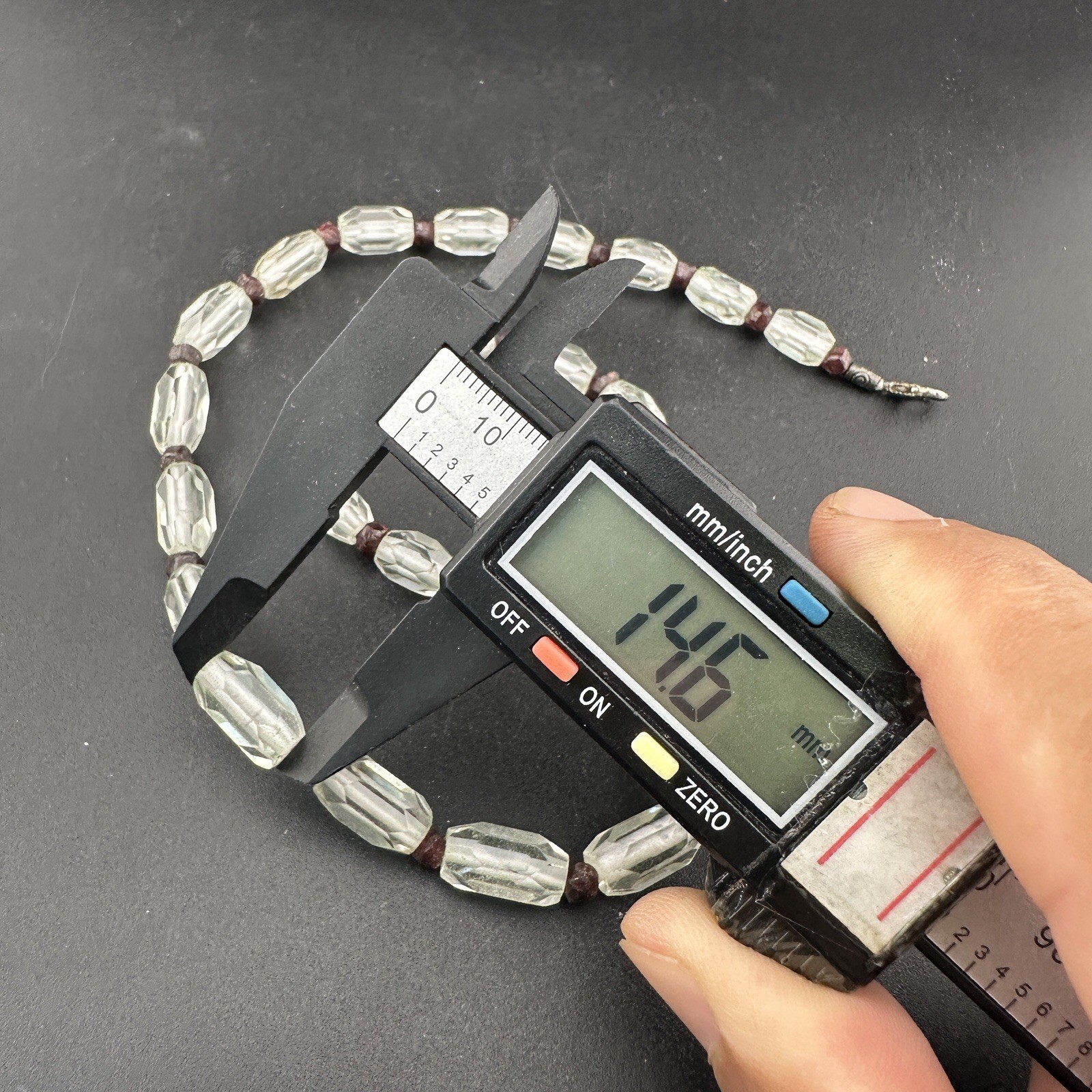 Stunning Vintage Himalayan Diamond Quartz With Garnet Beads Beautiful Necklace