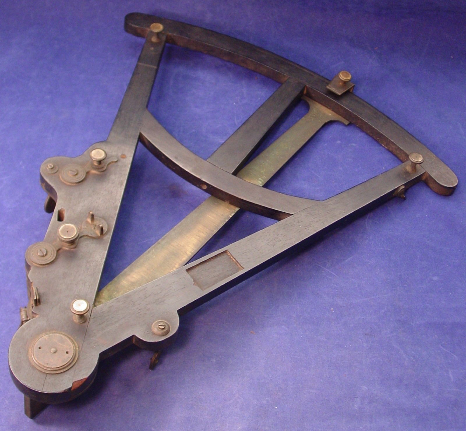 18th Century James Chapman Large 17" Marine Hadley's Quadrant Scroll Work on Arm