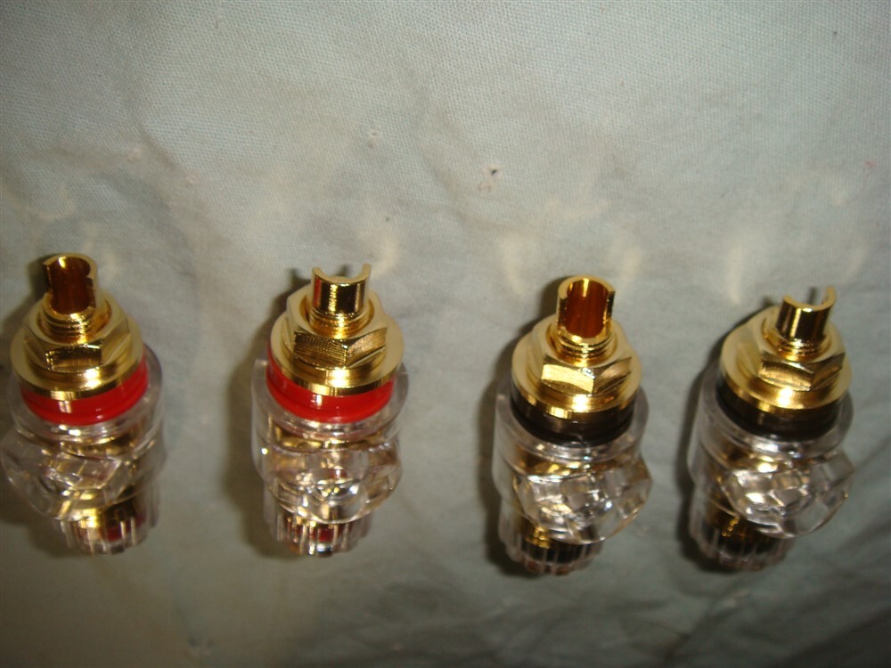 4 QTY WBT 0735R/B TOPLINE FULLY INSULATED AUDIOPHILE BINDING POSTS RED/BLACK