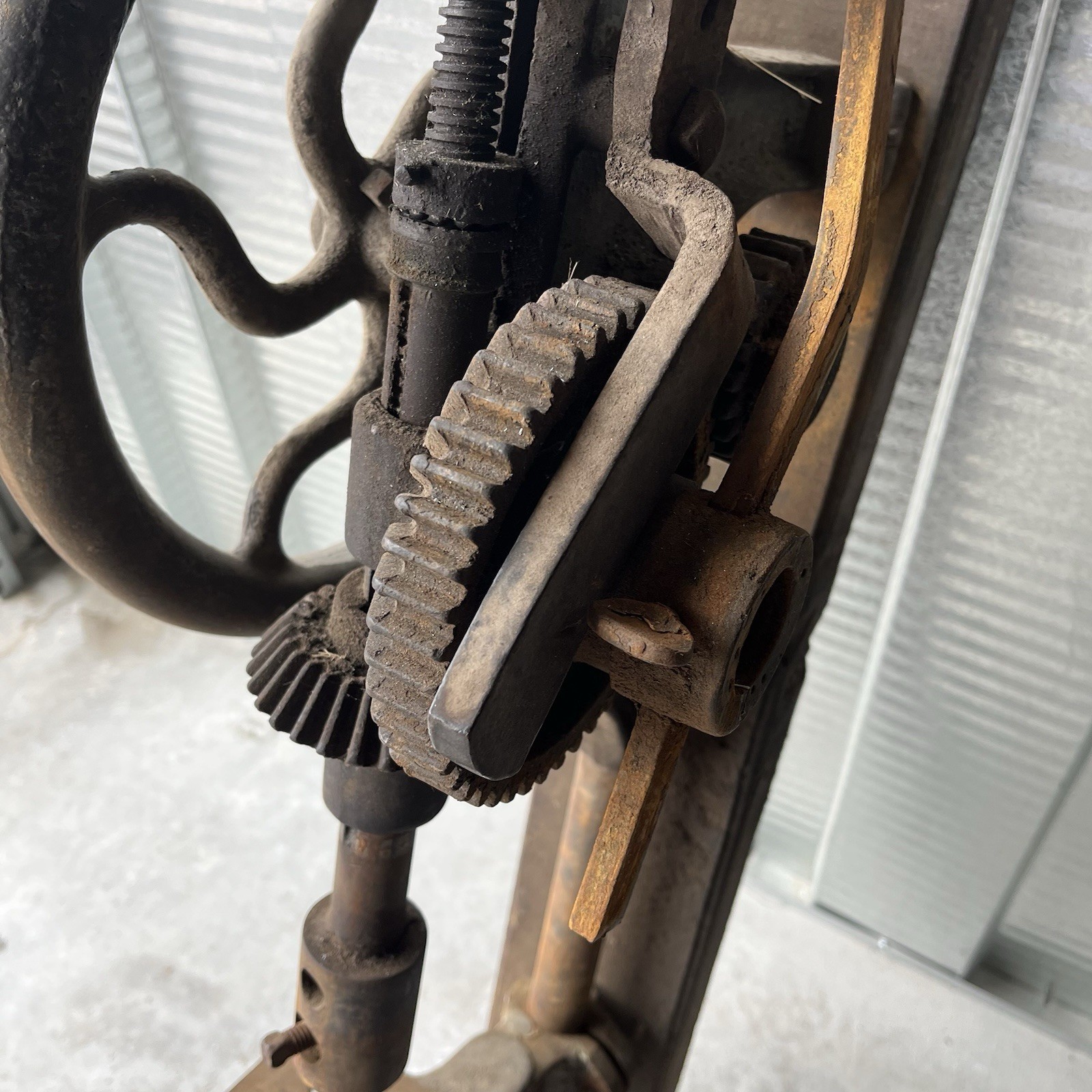 Vintage Champion Blower & Forge Co. Hand-Crank Drill Press Lancaster NOT SEIZED